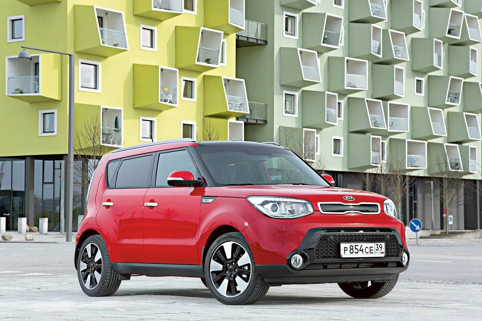 Киа квадратная. Киа соул 2. Kia Soul 2007. Киа соул 2005. Киа соул 2 кузов.