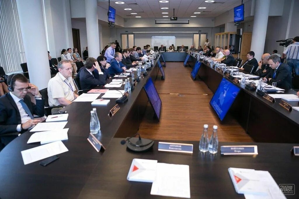 Саммит одкб 2019 в бишкеке. Содружество независимых государств снг. Гму государственное и муниципальное управление. Официальные учреждения государства. Саммит одкб флаги.