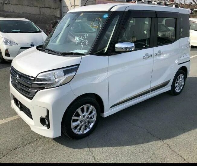 Ниссан дейз рокс. Ниссан дейз рокс. 7l. Ниссан дейз рокс. Nissan dayz 2015.