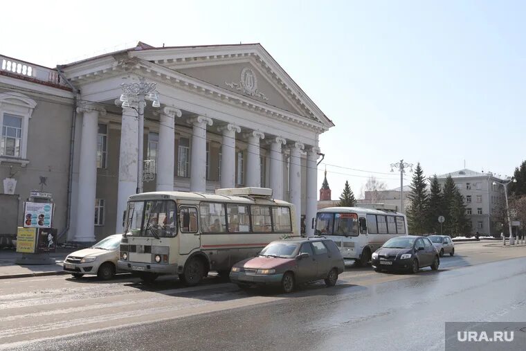 Драм театр ленина. Курганский театр драмы. курганский государственный театр. драмтеатр курган актриса. фото театров курган.