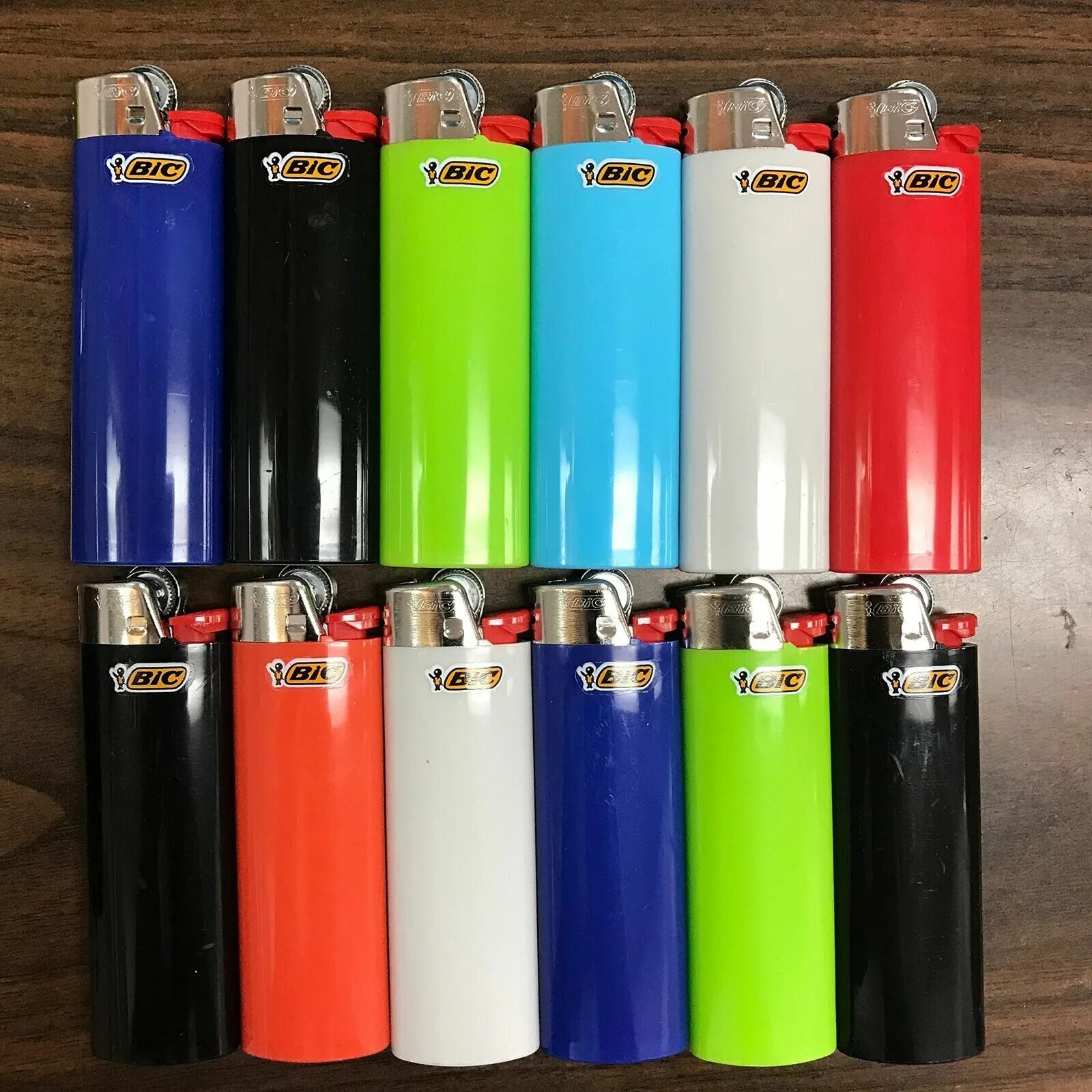 Зажигалка бик. Зажигалки BIC j25. Зажигалка BIC Maxi. Зажигалка БИК j6 Maxi. Зажигалка BIC big large Maxi.