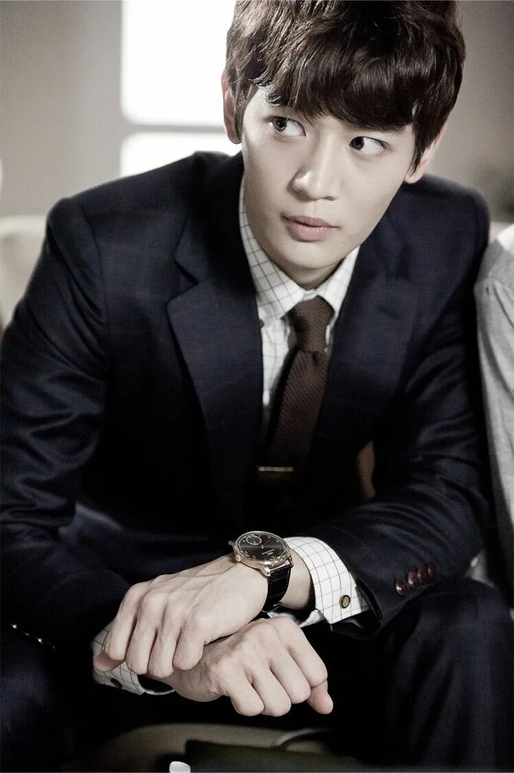 Минхо. Чхве минхо шайни. Минхо shinee. Минхо shinee. Мин хо шайни.