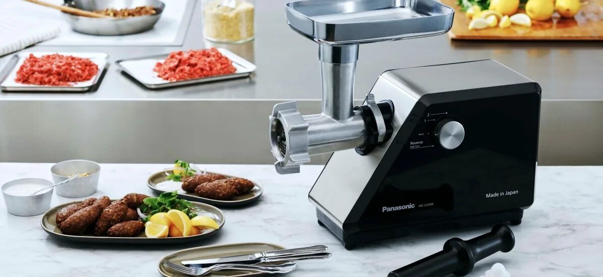 Мясорубки panasonic купить. Мясорубка Panasonic MK-zj2700. Panasonic MK-zj3500. Мясорубка электрическая Панасоник zj3500. Мясорубка электрическая Панасоник 3500.