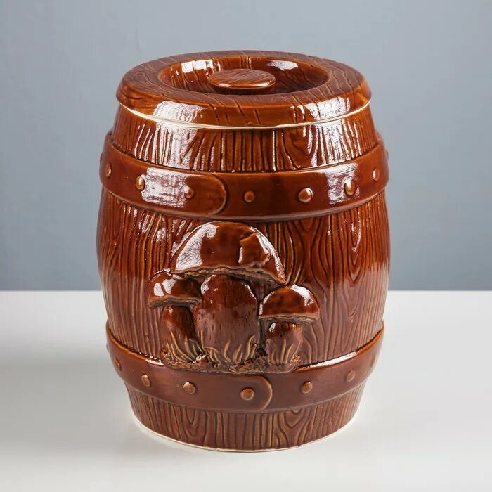 Фото бочек из березы. Глиняная посуда в русском стиле. Бочонок посуда. Керамический бочонок для вина. Бочка керамическая.