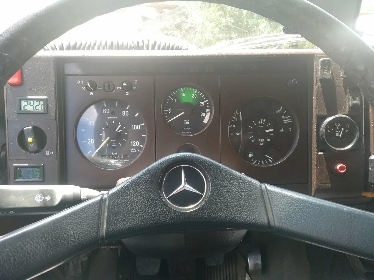 Как снять панель на 814 мерседес LICZNIK ZEGARY TACHOGRAF MERCEDES 814,817,1117,1317 Rzędowice