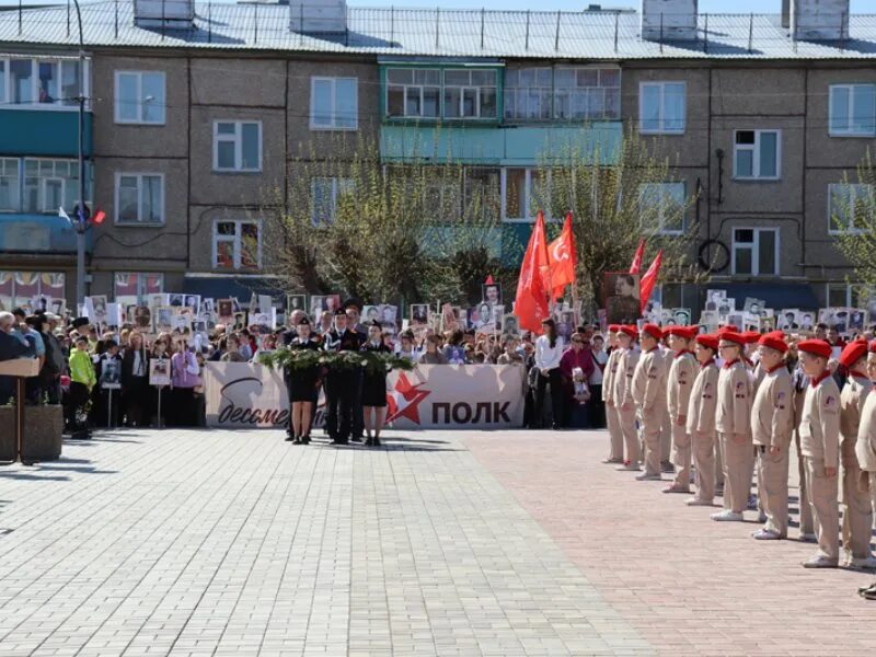 Торжественный день. День Победы 2022 в мире. День Победы Дата. День Победы 77 лет 2022 картинки.