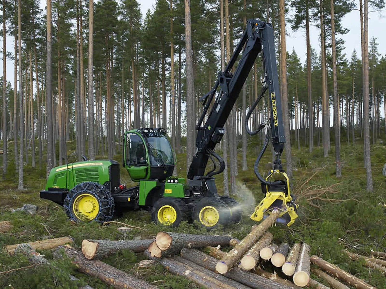 Форвардер обучение. Харвестер john deere. лесозаготовительный комплекс джон дир. харвестер и форвардер. форвардер джон дир.