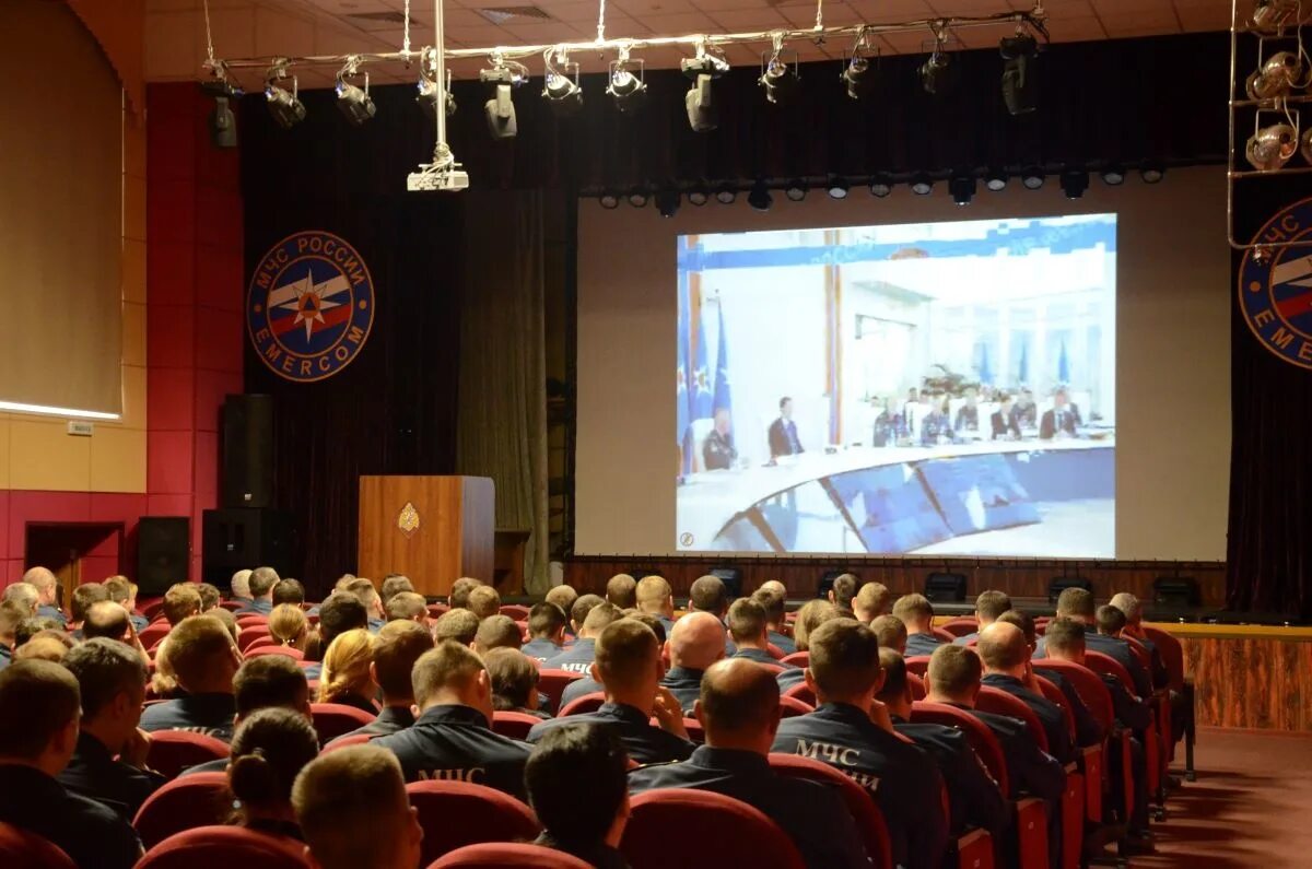 Медицинский университет конференции 2025. Медицинская конференция. научная конференция медицинская. цифровая медицина 2025 конференция. медицинская конференция в москве.