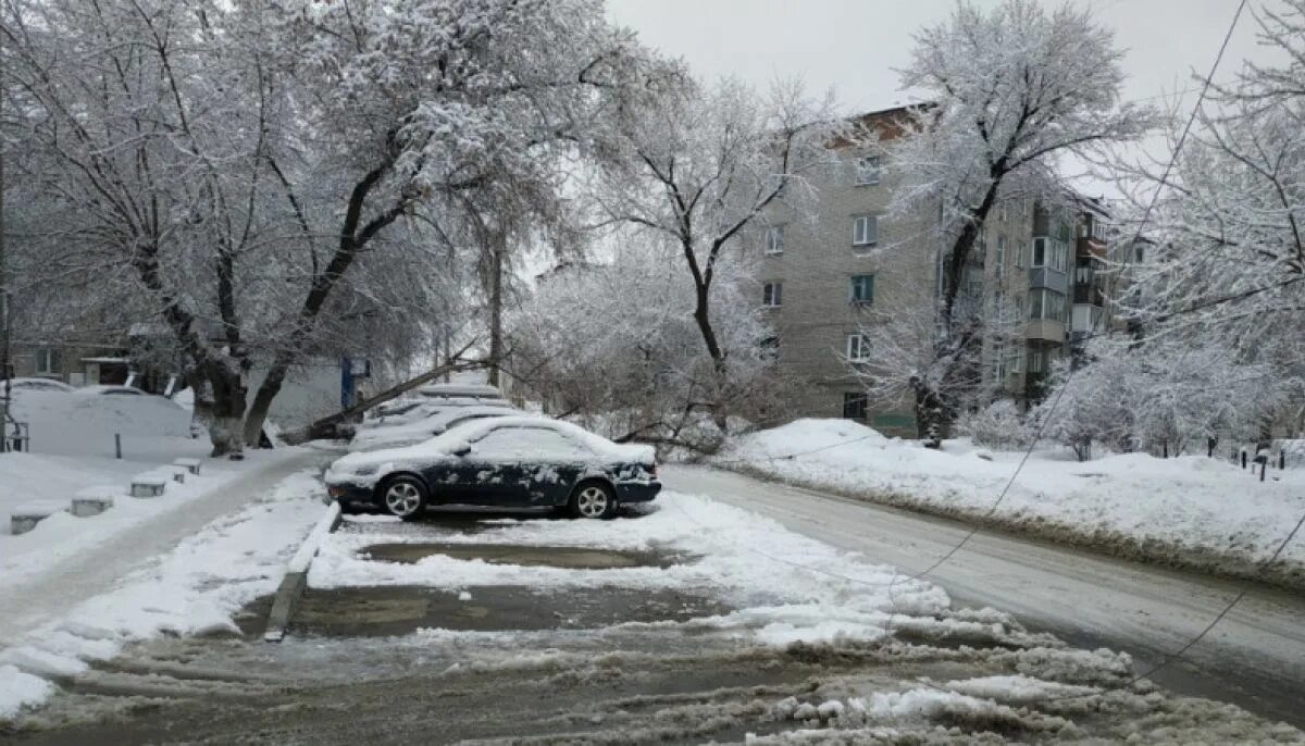 Барнаул снег. Снег в Барнауле фото. Снег в Барнауле сегодня фото. Барнаул сегодня погода фото. Прогноз сегодня барнаул