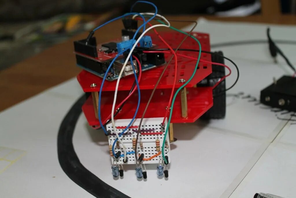 Крутые проекты на ардуино. Робот манипулятор arduino uno. ардуино line follower. страйкбол бомба arduino. робот по линии на ардуино mx1508.