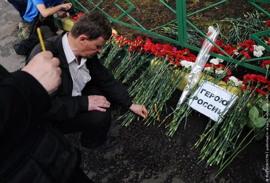 Буданов и эльза кунгаева. Юрий дмитриевич буданов. Глава гур буданов. Буданов вместо залужного. Буданов вместо залужного.