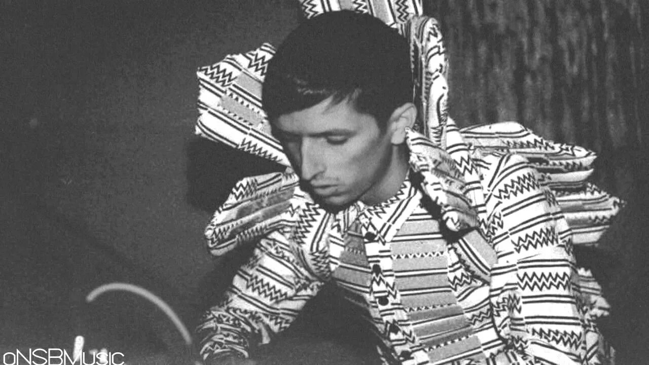 Totally enormous extinct. Totally enormous extinct dinosaurs.