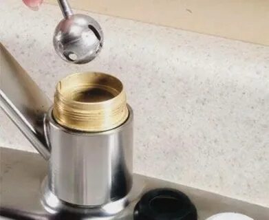 Капает кухонный кран