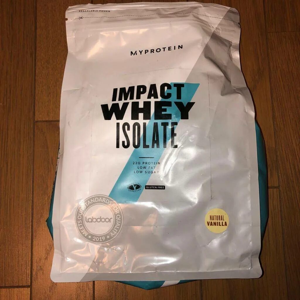 Сывороточный протеин порция. Myprotein Impact Whey Protein. Myprotein состав протеина Whey. Impact Whey Protein состав. Протеин Impact Whey Protein, 30 грамм.