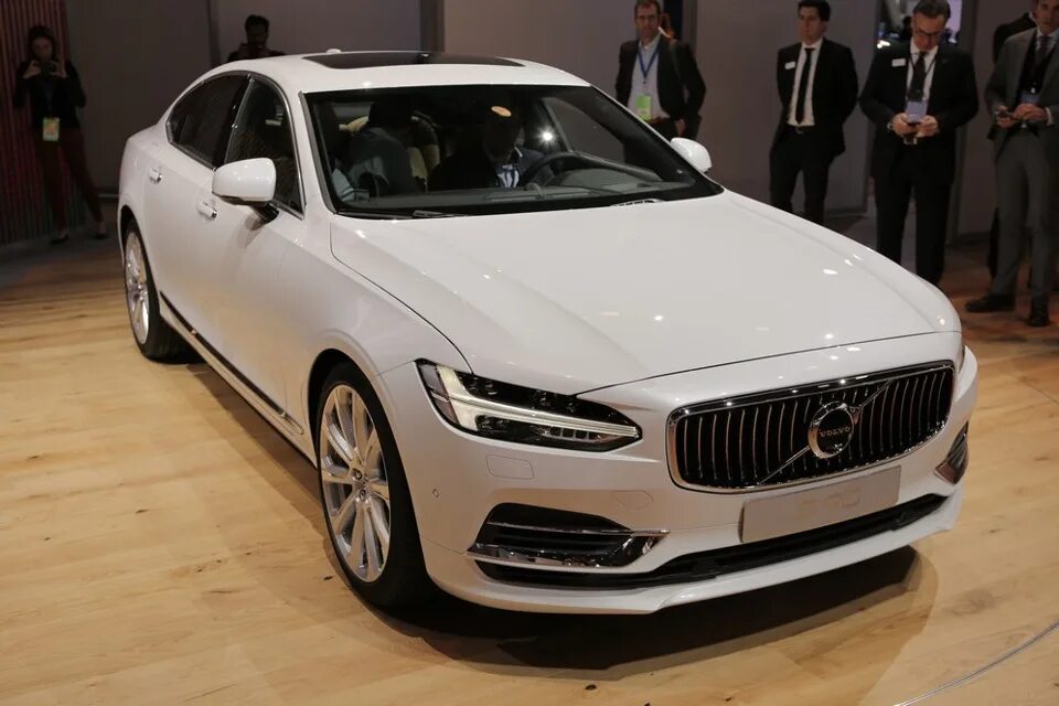 Volvo s90 2021. Новый вольво s90. Вольво s90 2010. Volvo s90 2012. Volvo s90 2016.