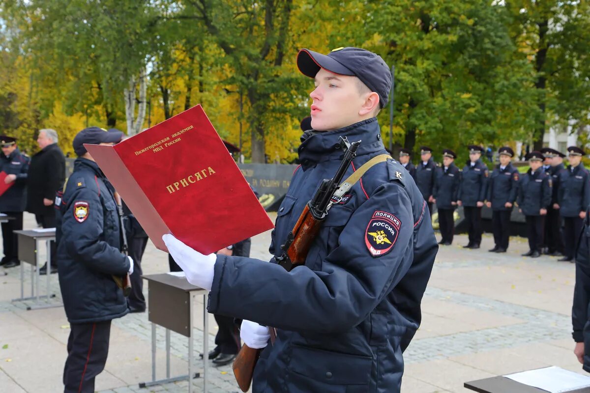 поступление в военные вузы. форма курсантов орловского юридического института мвд россии. курсанты академии мвд дмитровского района. курсантов слушателей образовательных учреждений. военные училищие курсантки вумо.