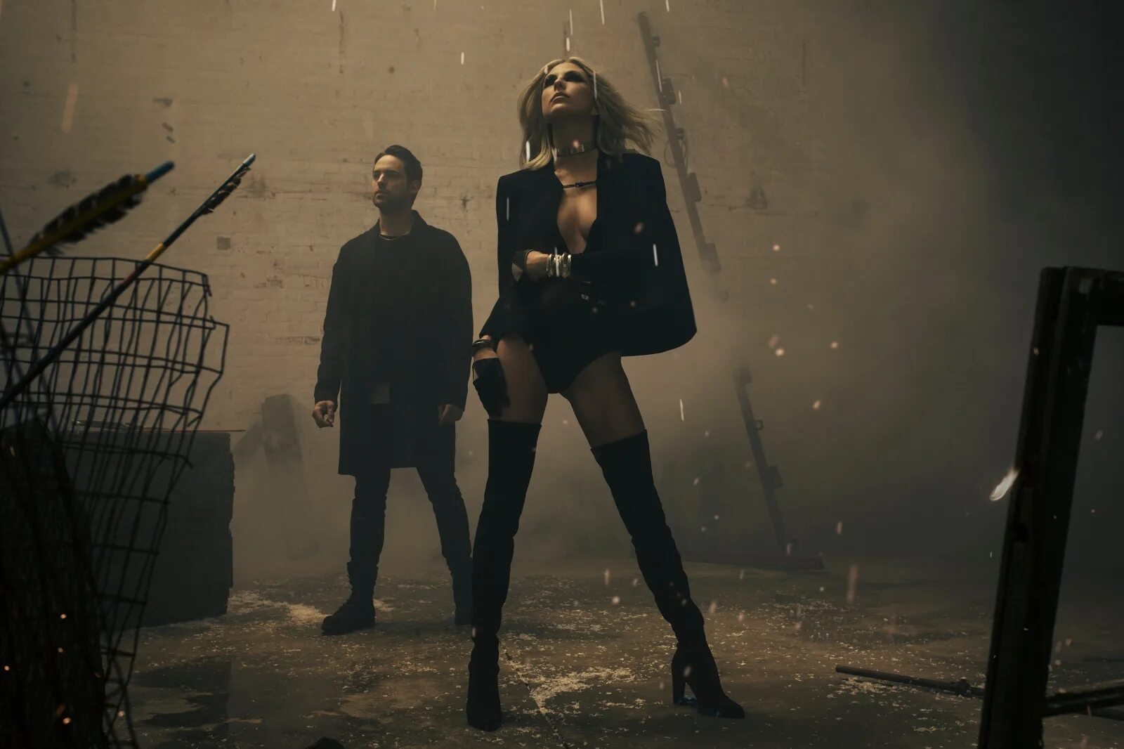 You don t me high anymore. Группа phantogram. джон картер phantogram. phantogram - don&#039;t move.