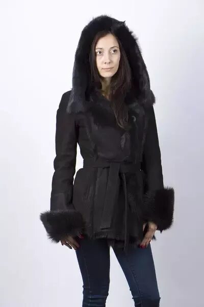 Дубленки с чернобуркой с капюшоном. Короткая дубленка с капюшоном. Дубленка женская. Дубленка женская. Дубленка воротник капюшон.