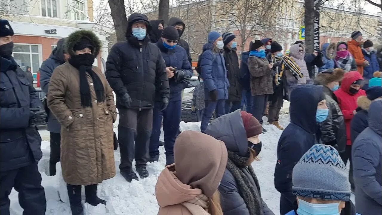 Митинг 31. 31.01.2021 Митинг Кемерово. Митинги 31 января 2021. Митинг 31.01.2021 в Барнауле фото. Митинг 31 января 2021 Иваново.