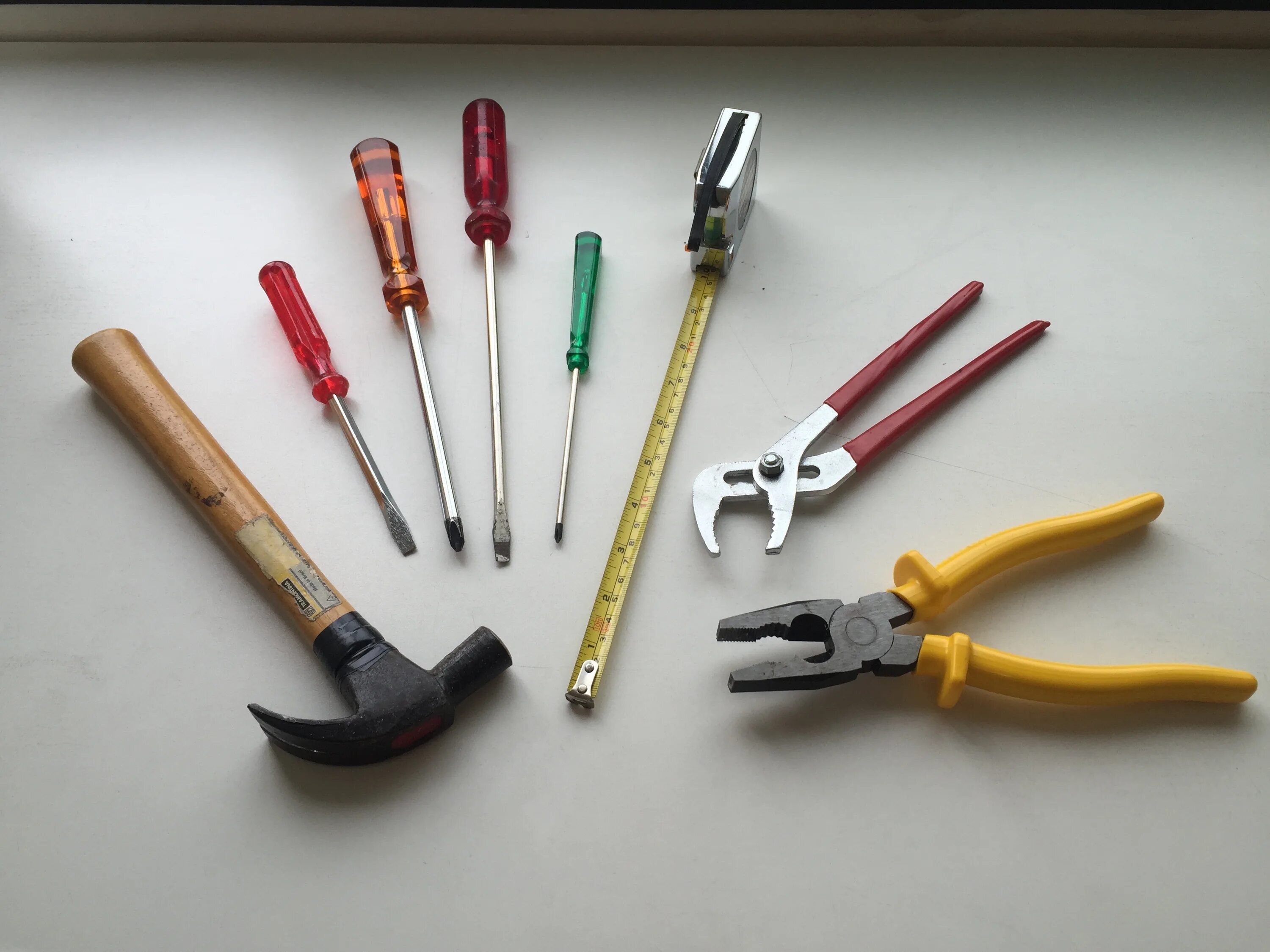 Tools py. Строительные инструменты. Ручной инструмент. Инструменты для стройки. Рабочие инструменты.