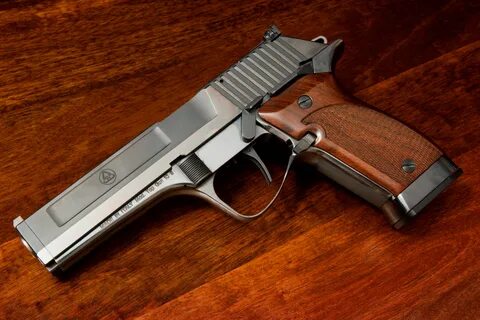 Guns x
