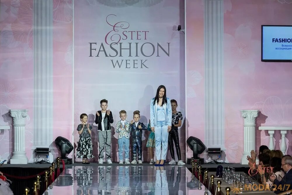 Ювелирный дом эстет. Эстет неделя моды. Estet fashion week 2023 москва. Estet fashion week 2024. Эстет неделя моды в москве.