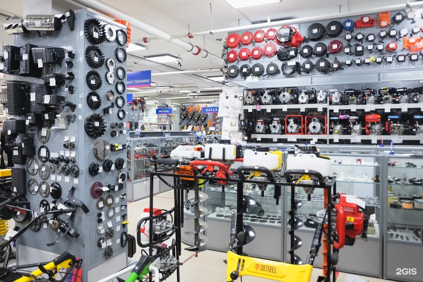 сеть магазинов вираж красноярск. вираж гипер красноярск краснодарская. магазин вираж работает. магазин вираж на северо енисейской красноярск каталог товаров. магазин вираж озерск.