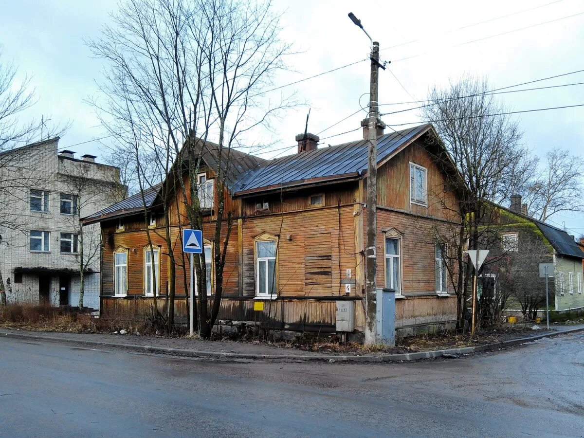 40 лет влксм сортавала. Куйбышева 4 сортавала. Сортавала улица маяковского. Маяковский сортавала. Сортавала ул маяковского.