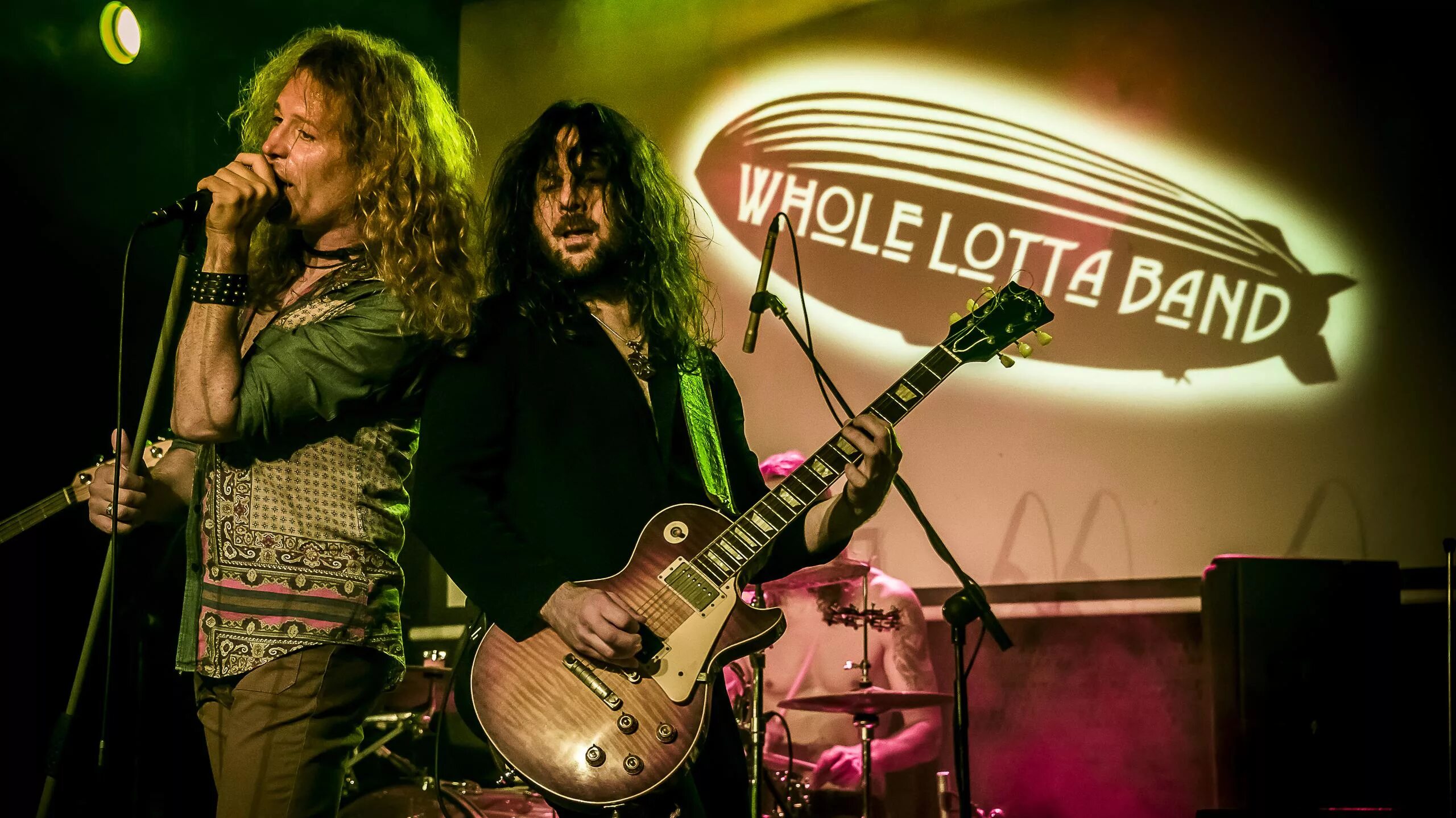 Zeppelin live. Zeppelin live. Led zeppelin 70. Led zeppelin 1973. Led zeppelin live 1973.