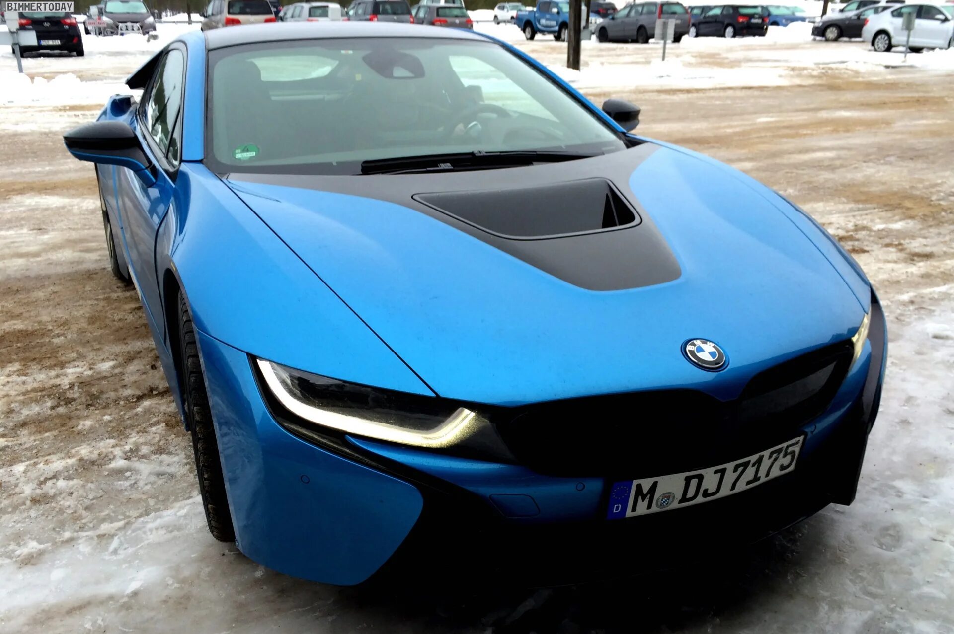 BMW i8 Blue. BMW i8 Protonic Blue. BMW гибрид m8. BMW i8 Key. Bmw m hybrid