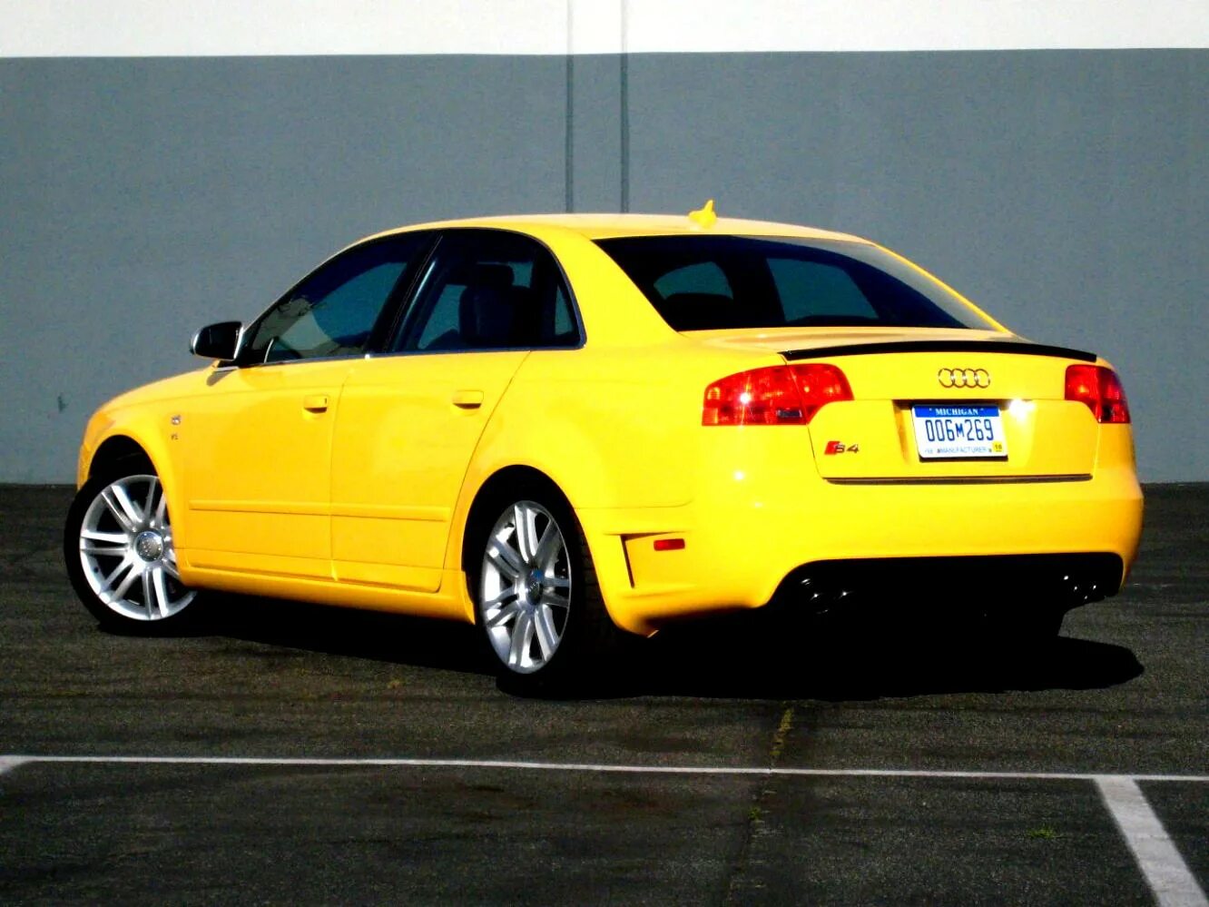 Ауди а4 какое должно быть. Audi s4 2007. audi s4 b6. ауди s4 2005. audi s4 2004.