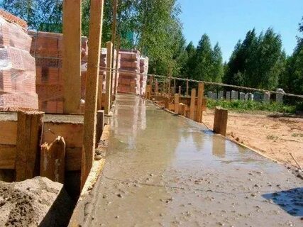 При какой температуре можно заливать фундамент осенью