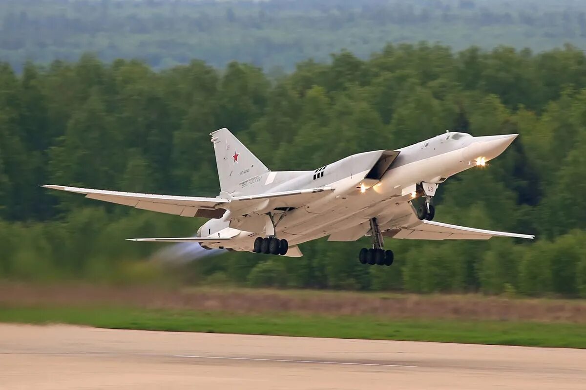 Ту-22м3 ВКС РФ. Ту-22м3 RF-34050. Ту 22 м3 белая. Ту 22м3 классификация НАТО.