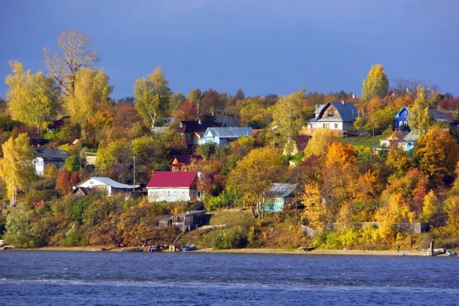 Город Плес Ивановской области. Плес Ивановский Плес. Плес в октябре. Плес осенний Ярославская область.