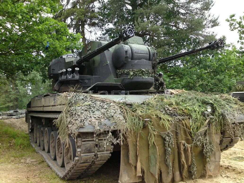 Тяжелый танк м 103. Хетцер танк википедия. Танк об. Танк 60 тр lewandowskiego. Танк в реальной жизни.
