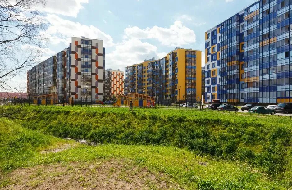 Семь столиц. Кудрово ленинградская область. оккервиль кудрово ленинградской области. храм оккервиль кудрово. семь столиц кудрово.