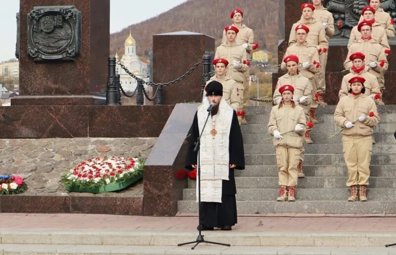 Петропавловская камчатка. День молодежи афиша. Петропавловск камчатский день флага 2022 фото. День города петропавловск камчатский 2024. Население петропавловска-камчатского 2024.