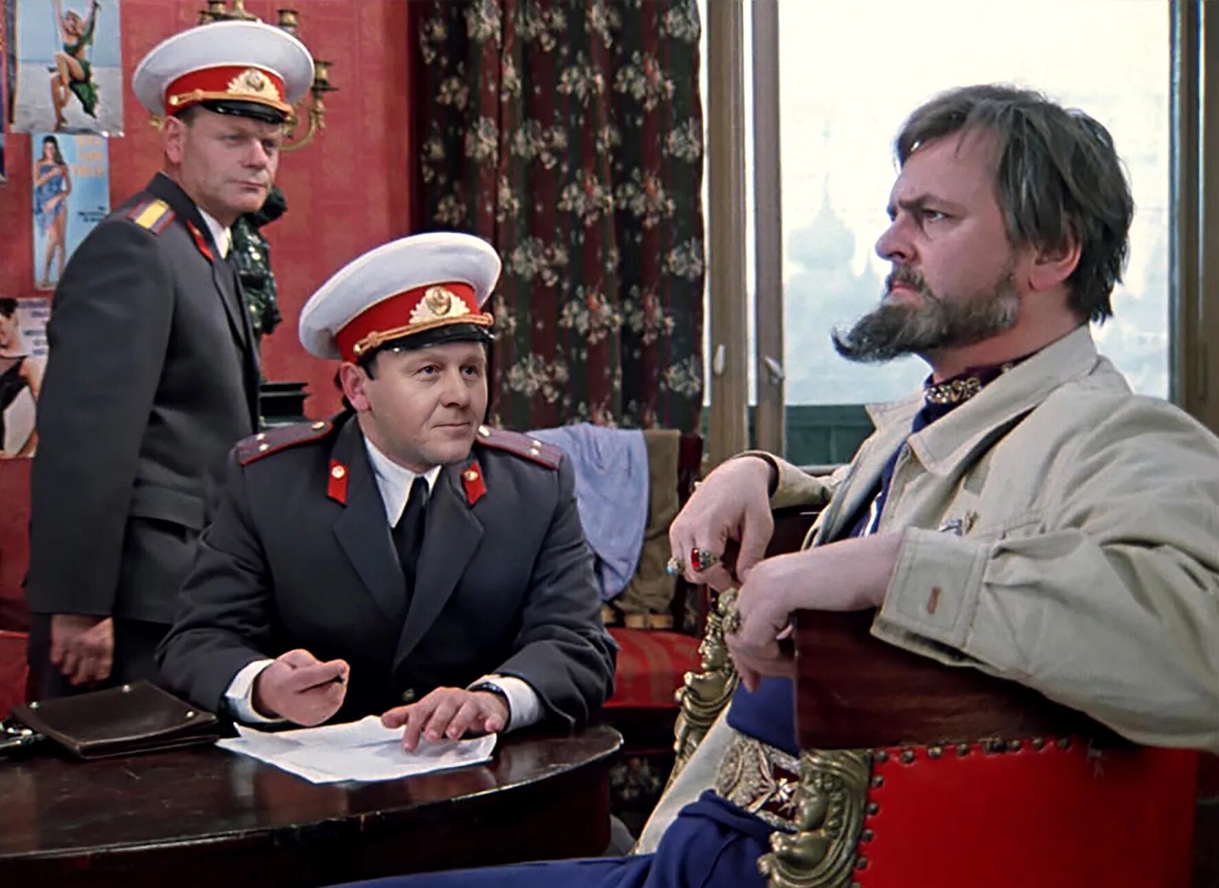 иван василич меняет профессию. фразы из фильма иван васильевич меняет профессию. петрович меняет профессию. петрович меняет профессию. операция ы шурик меняет профессию.