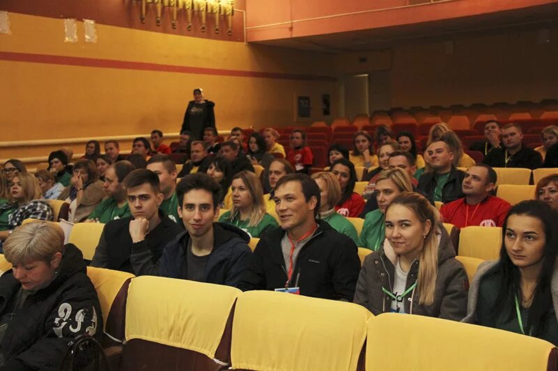 Центр молодежи тула. Молодежь тулы. молодежная политика тула. тульская молодежь. тула молодежная столица.