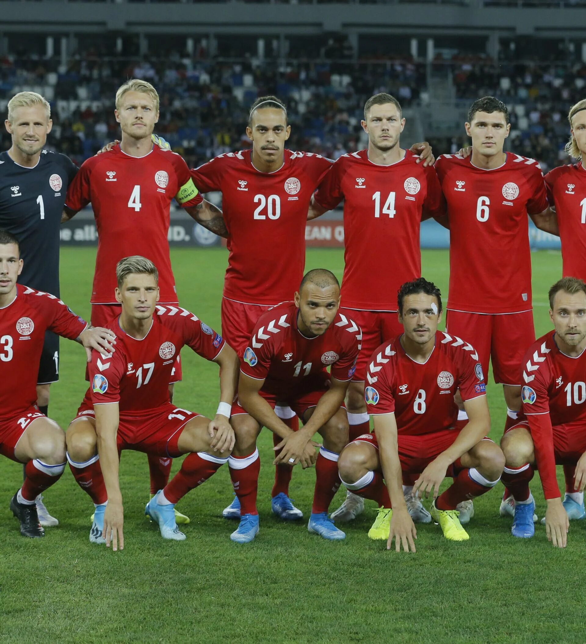 Сборная футболу состав. Сборная сербии 2022. Футбольная команда россии состав 2020. Сборная футболу состав. Сборная россии по футболу состав на евро 2020.