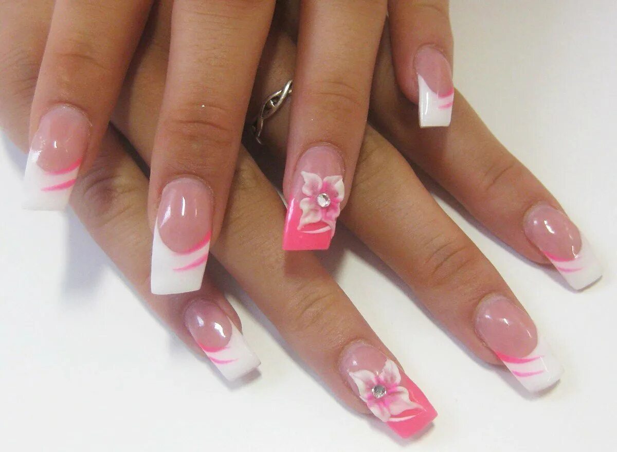 Французский маникюр розовый. Розовые ногти с белым френчем. Френч розовый с белым. Розовые ногти с белым френчем. Розовый матовый френч.