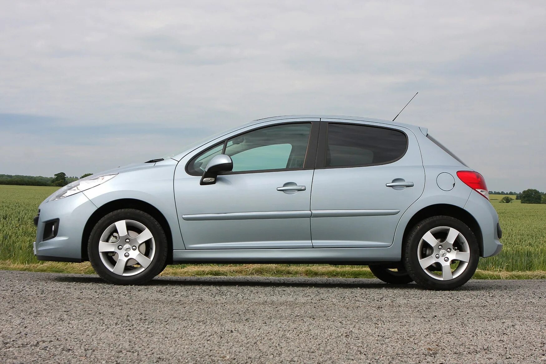 Пежо 207 бак. Пежо 207 хэтчбек. peugeot 207 hatchback. пежо 207 2012. пежо 207 2006.