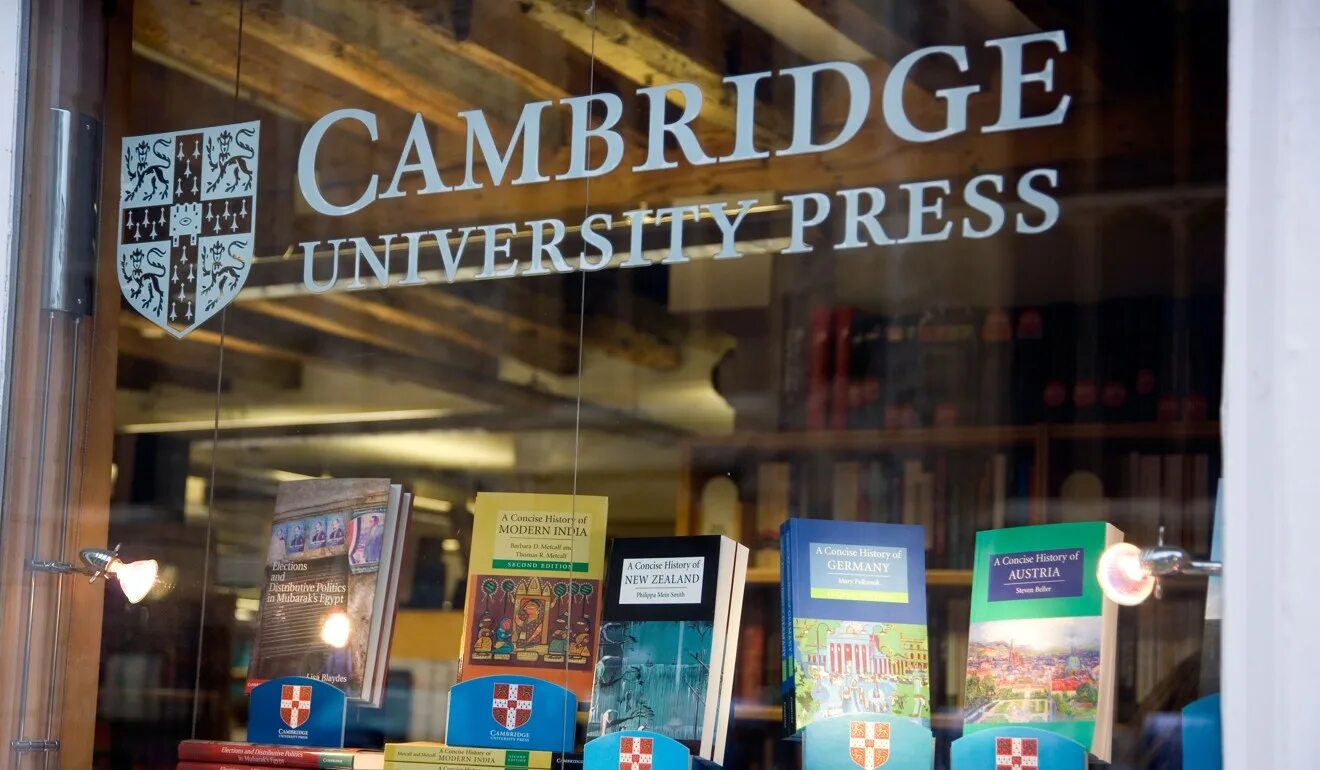 Cambridge university press. Издательство cambridge university press. издательство кембриджского университета. кембридж юниверсити пресс. кембриджский университет учебники.