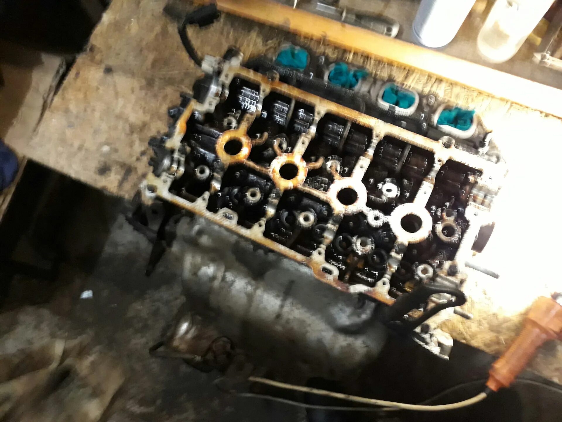 Загнуло клапана рено меган 2 1. 4 загнуло клапана. Рено 19 поршневая 1,6. 6 рено логан 16 клапанов. Загнуло клапана меган 2.