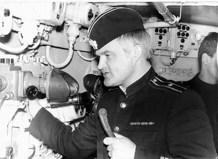Военно морской штурман