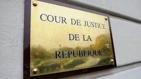 Cour de