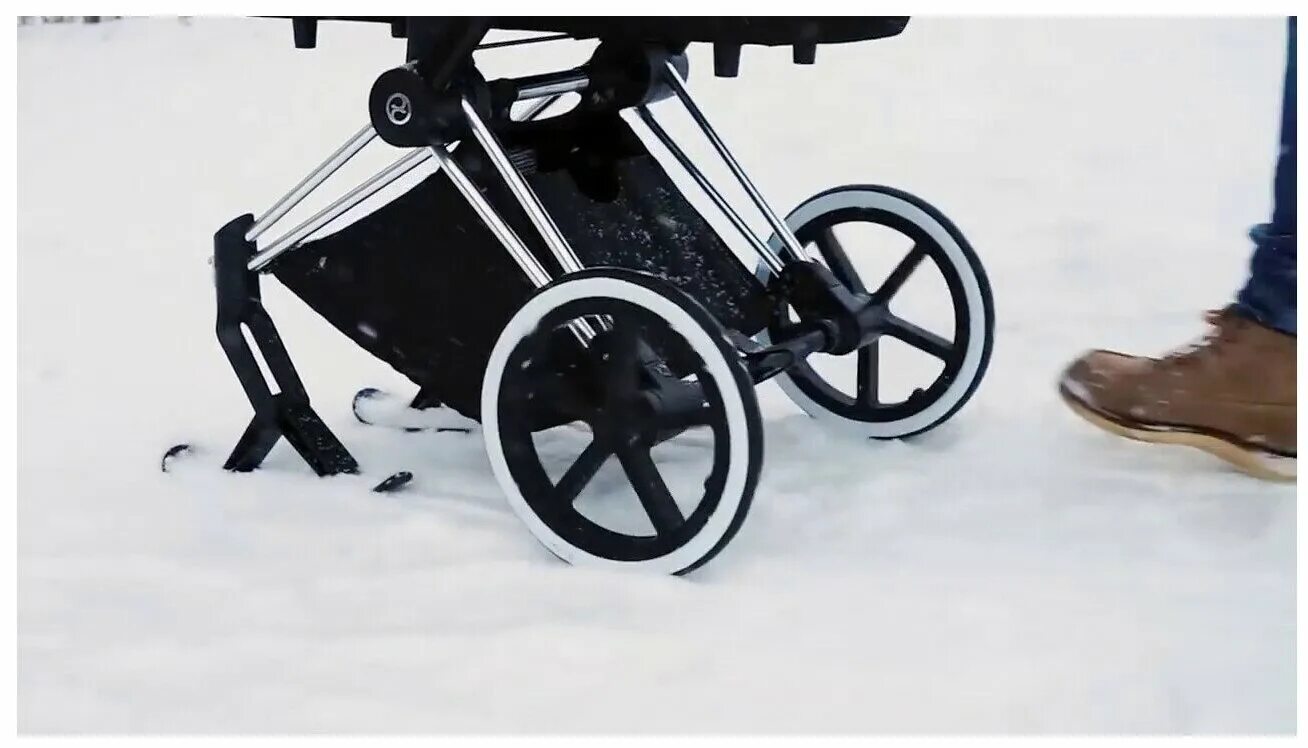 Лыжи на коляску cybex. Лыжи на коляску cybex. Полозья для коляски cybex priam. Коляска cybex priam. Лыжи для коляски happy baby.