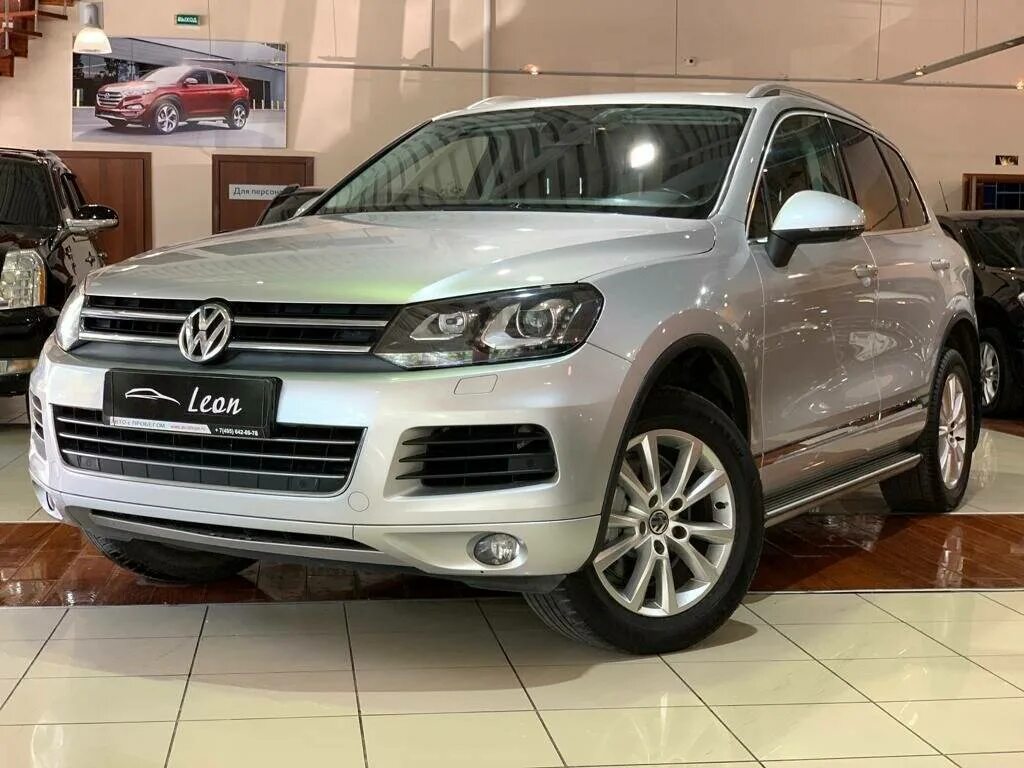 Touareg 2008. Touareg 2014. Vw touareg 2008. Туарег 2008 синий. Туарег первый белый зал.