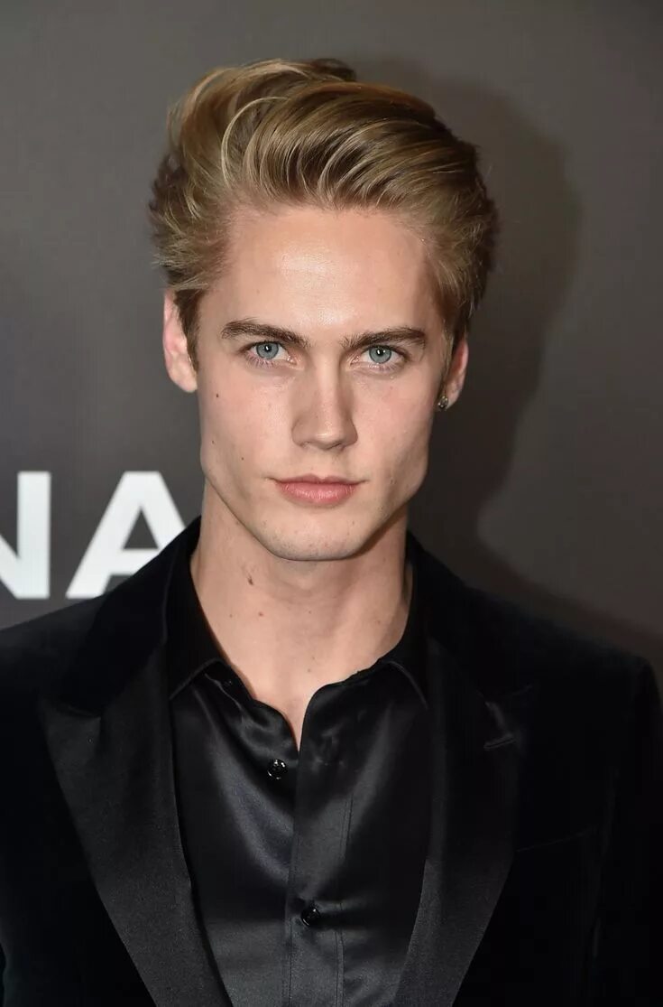 Neels Visser модель. Neels Visser Hairstyle.