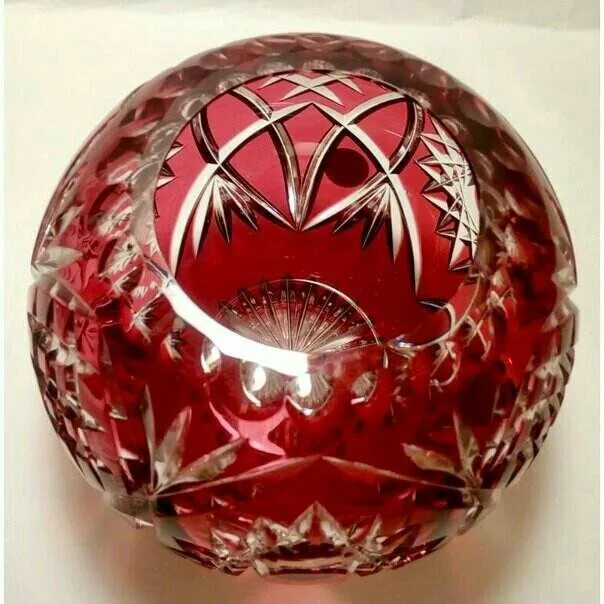 Графин moser цветной хрусталь. Мозер фужеры рубин. Ваза хрустальная рубиновая. Хрусталь рубин. Crystal чехия.